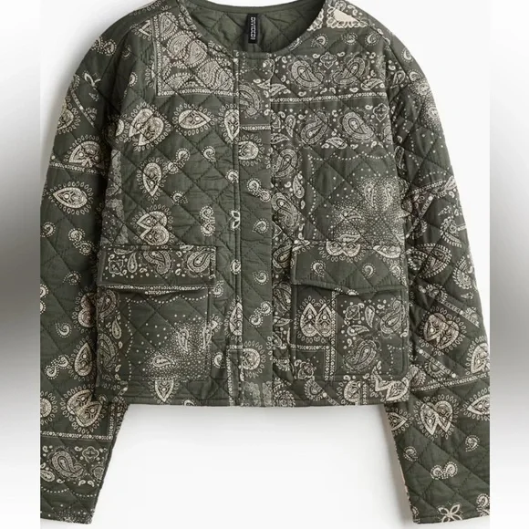 H&M Quilted Cotton Jacket Bandana Print khaki Green/paiseley pattern in size XS - Picture 3 of 5